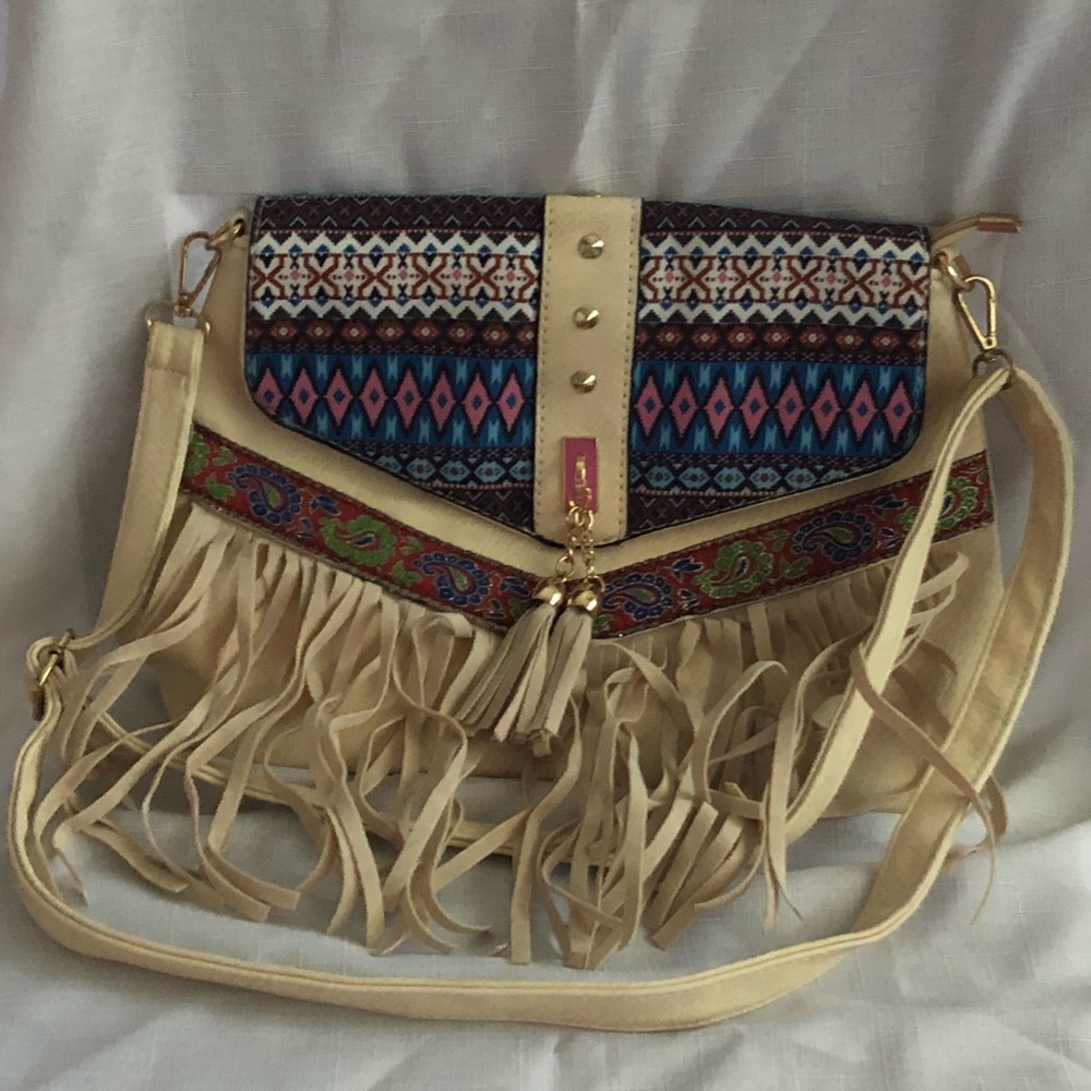 Fringe Shoulder Bag